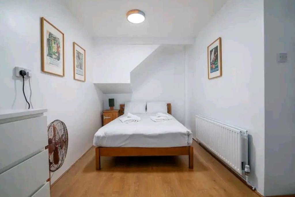 Quiet 4 Bedroom House Between Camden & Kings Cross Londres Exterior foto